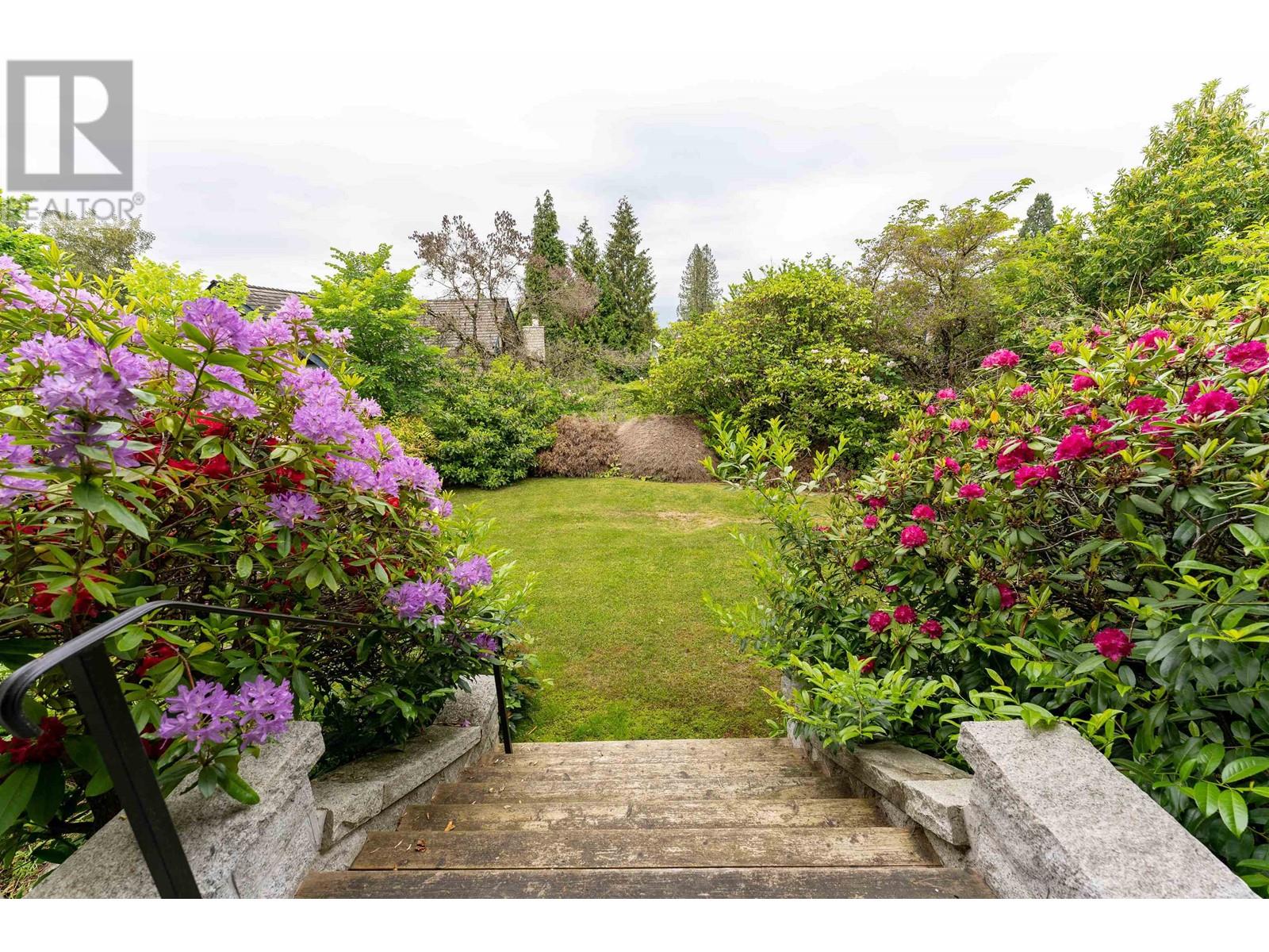 Listing Picture 38 of 40 : 1527 ANGUS DRIVE, Vancouver / 溫哥華 - 魯藝地產 Yvonne Lu Group - MLS Medallion Club Member