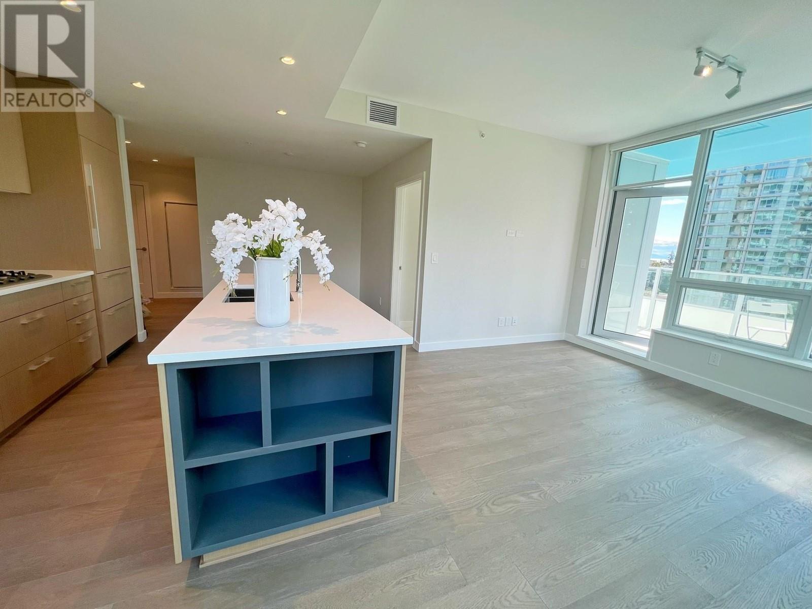 Listing Picture 7 of 16 : 903 5608 BERTON AVENUE, Vancouver / 溫哥華 - 魯藝地產 Yvonne Lu Group - MLS Medallion Club Member