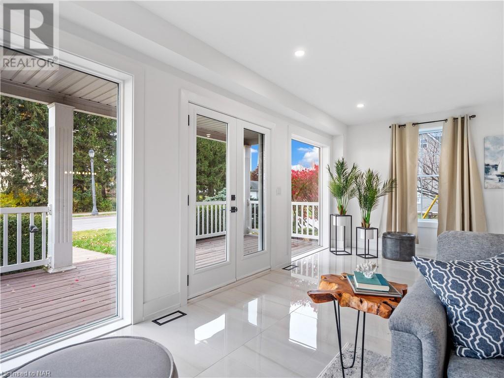 616 Lakeshore Road, Fort Erie, Ontario  L2A 1B6 - Photo 13 - 40575176