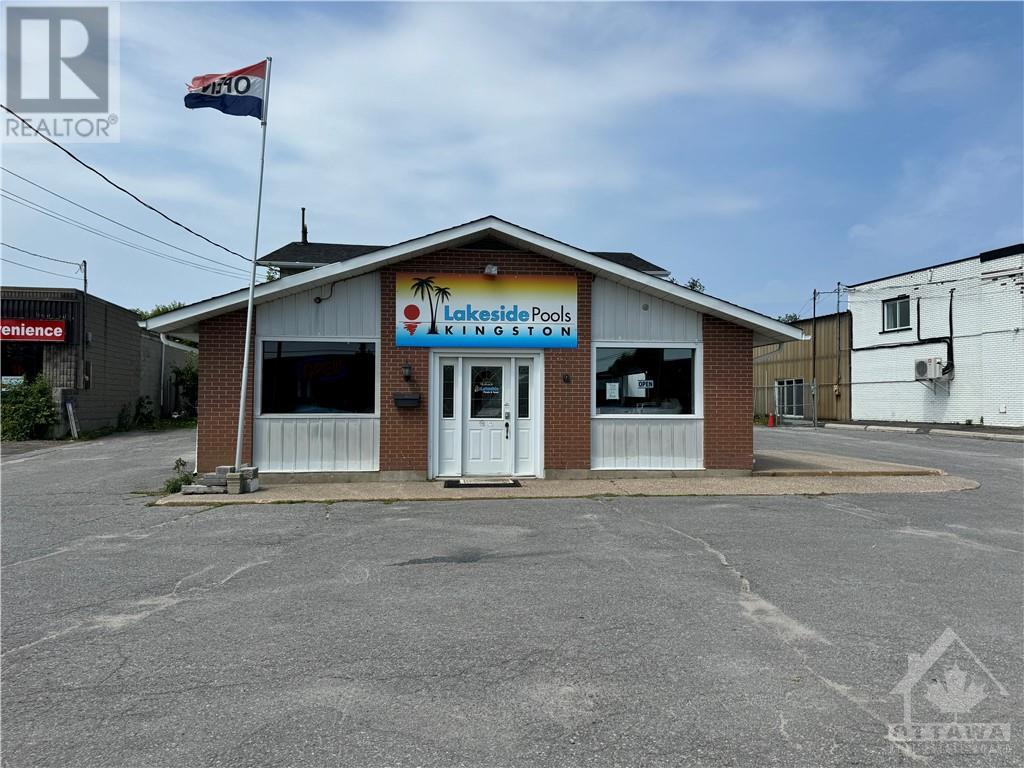 1770 Bath Road, Kingston, Ontario  K7M 4Y2 - Photo 1 - 1398035