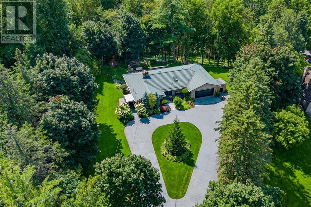 1 Terry Court, Georgetown, Ontario  L7G 1P4 - Photo 2 - 40606907