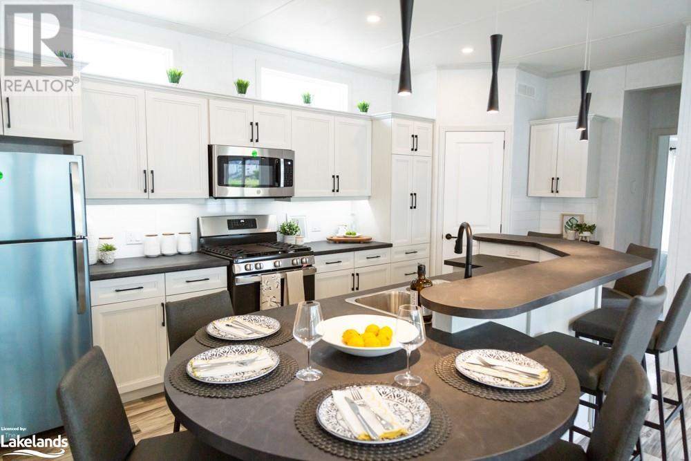 3282 Ogdens Beach Road Unit# 37, Tay, Ontario  L9S 2K6 - Photo 8 - 40604025