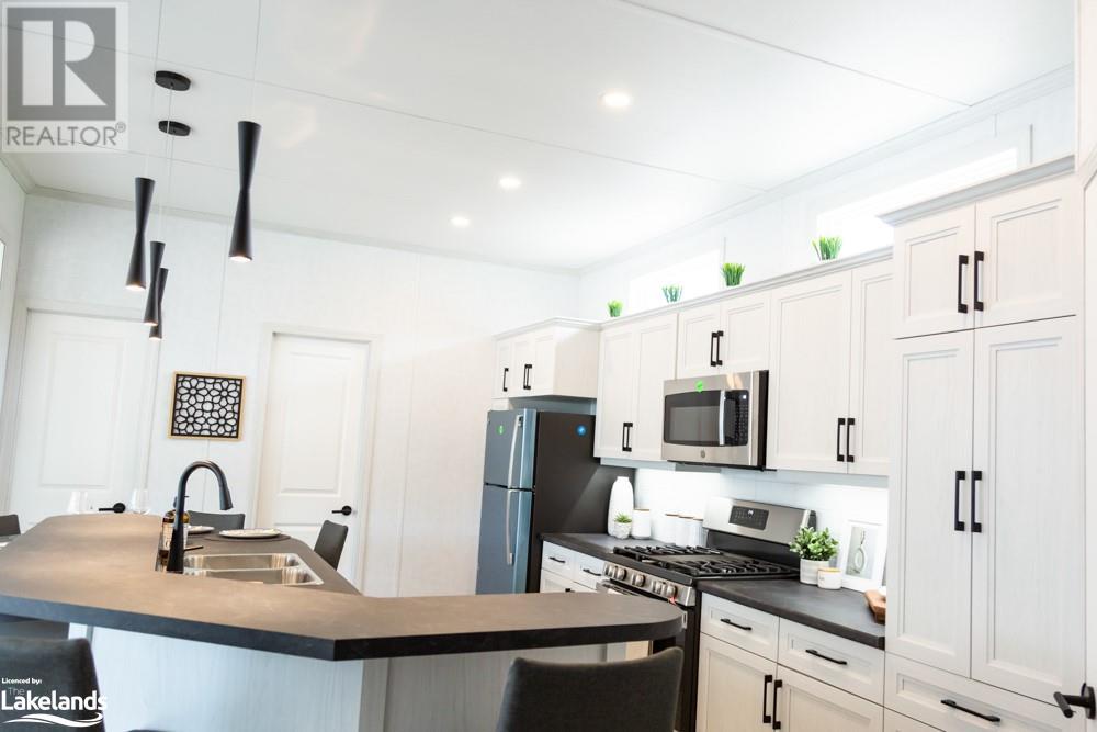 3282 Ogdens Beach Road Unit# 37, Tay, Ontario  L9S 2K6 - Photo 13 - 40604025