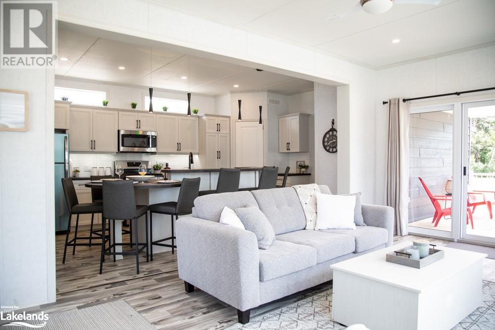 3282 Ogdens Beach Road Unit# 37, Tay, Ontario  L9S 2K6 - Photo 5 - 40604025