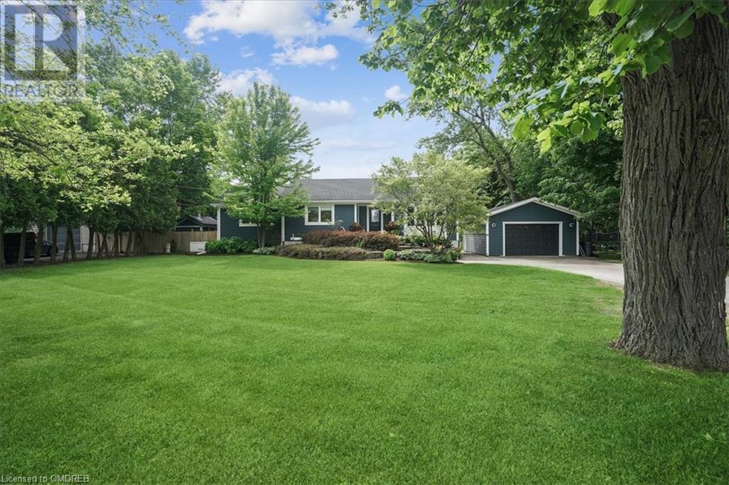 556 Parkside Drive E, Waterdown, Ontario  L8B 0G7 - Photo 2 - 40588795