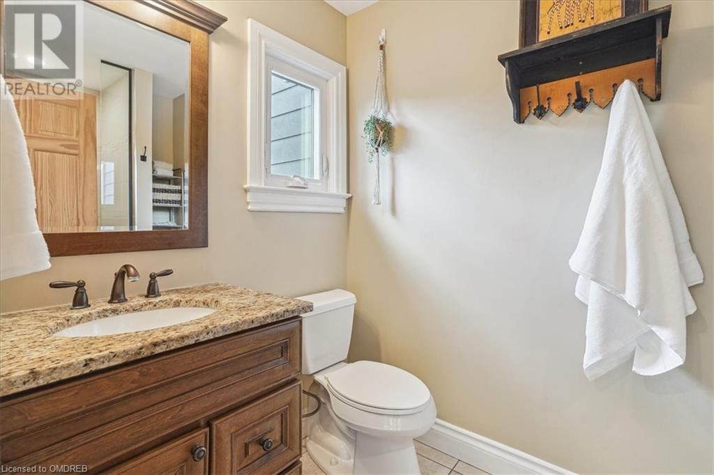 556 Parkside Drive E, Waterdown, Ontario  L8B 0G7 - Photo 24 - 40588795