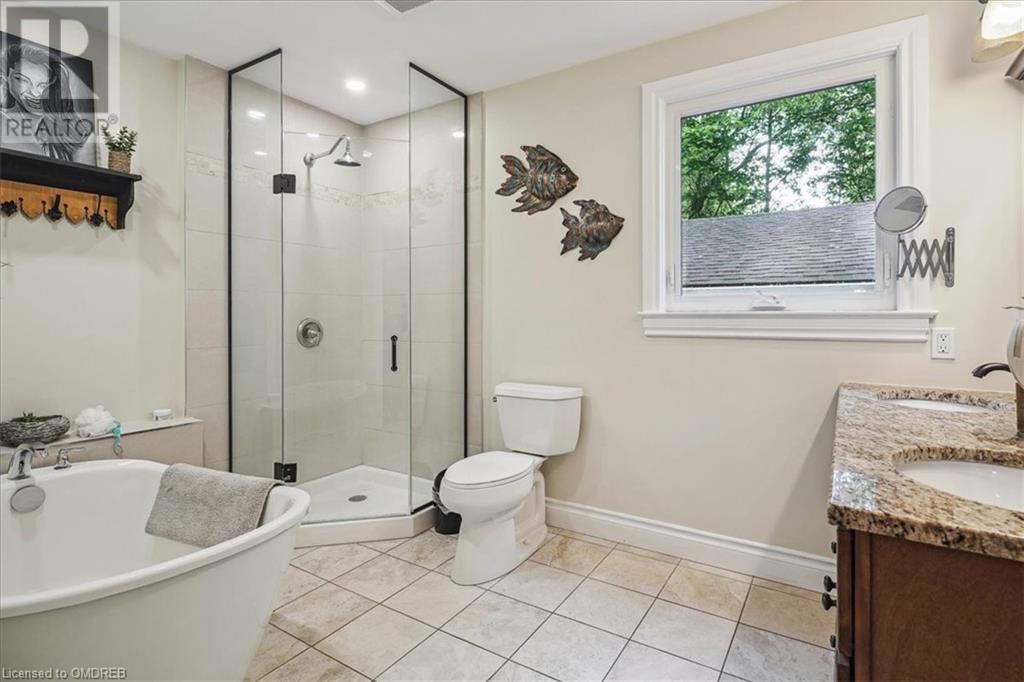 556 Parkside Drive E, Waterdown, Ontario  L8B 0G7 - Photo 20 - 40588795