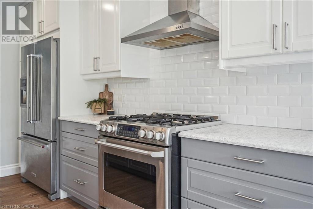 556 Parkside Drive E, Waterdown, Ontario  L8B 0G7 - Photo 16 - 40588795