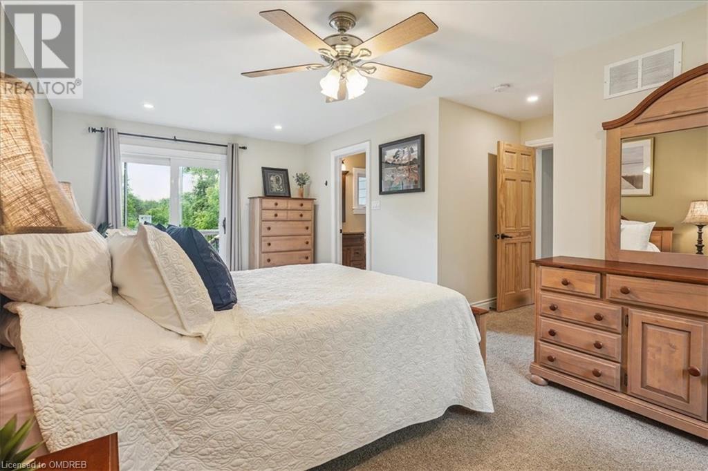 556 Parkside Drive E, Waterdown, Ontario  L8B 0G7 - Photo 23 - 40588795