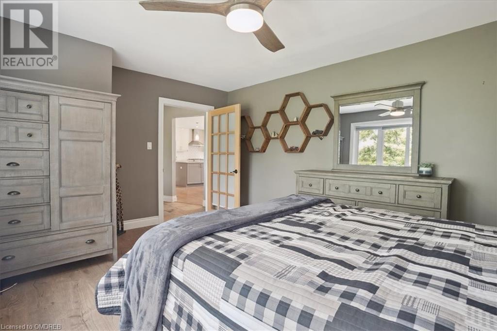 556 Parkside Drive E, Waterdown, Ontario  L8B 0G7 - Photo 19 - 40588795