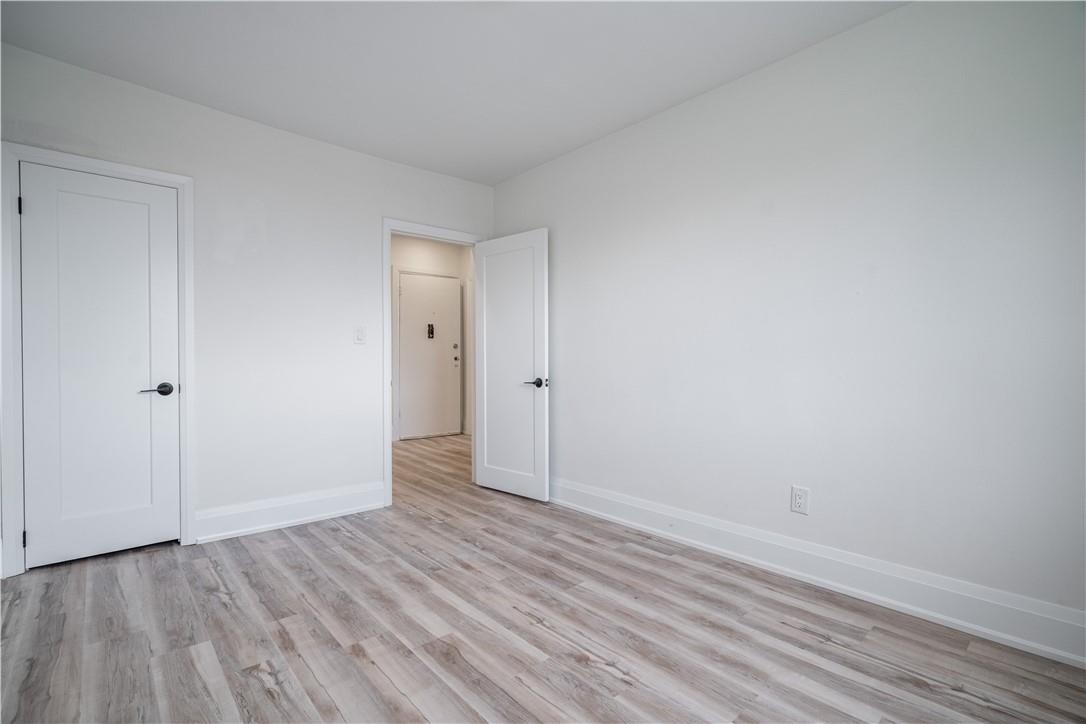 611 Concession Street, Unit #5, Hamilton, Ontario  L8V 1B4 - Photo 8 - H4197460