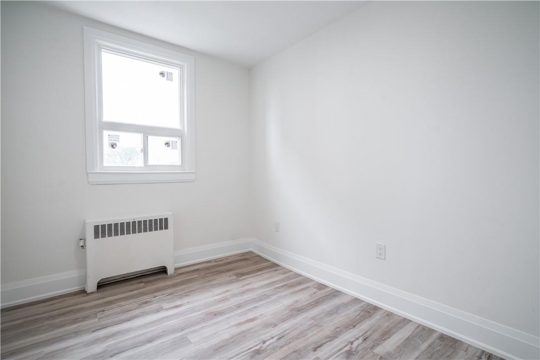 611 Concession Street, Unit #5, Hamilton, Ontario  L8V 1B4 - Photo 9 - H4197460