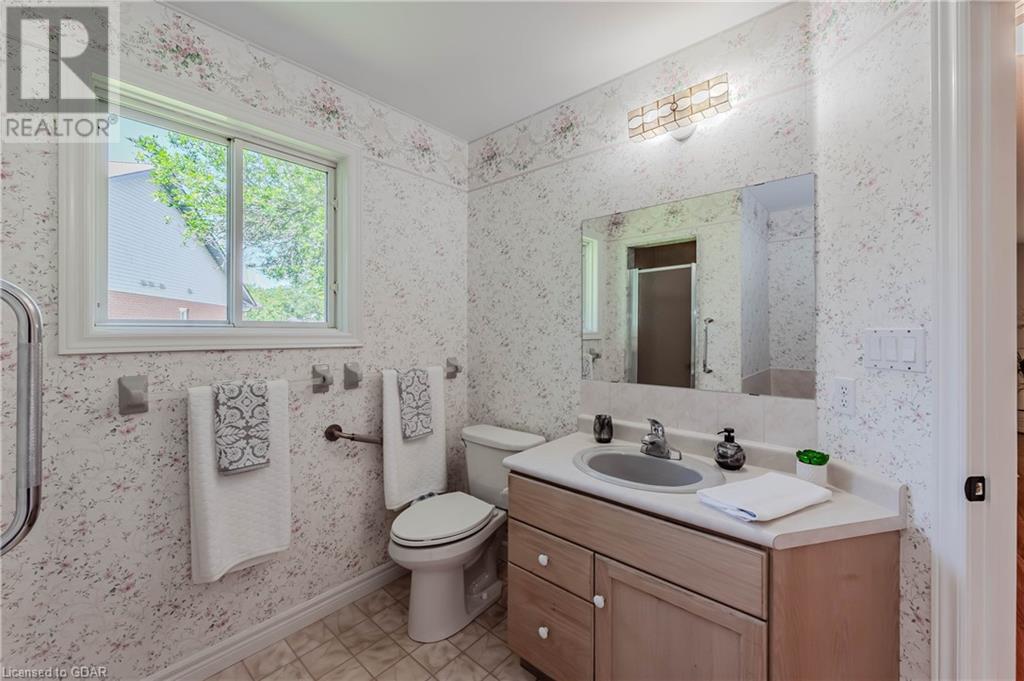 35 White Pine Way, Guelph, Ontario  N1G 4X7 - Photo 15 - 40606813
