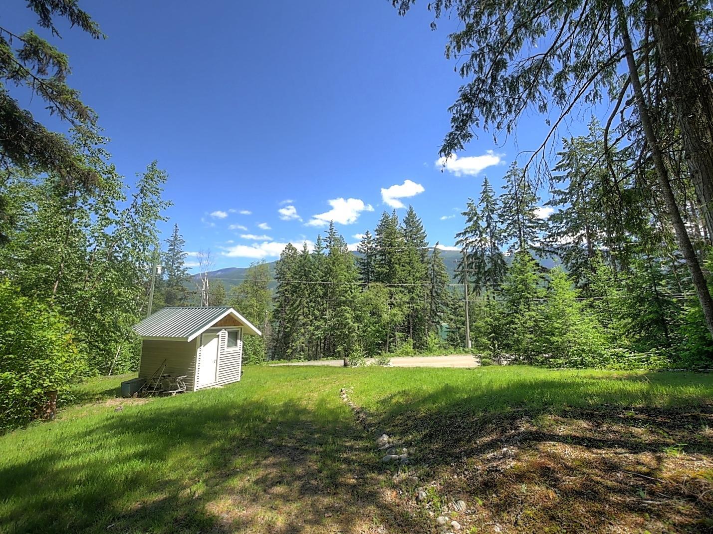 170 Needles North Rd, Needles, British Columbia V0G 1J0 (27051267