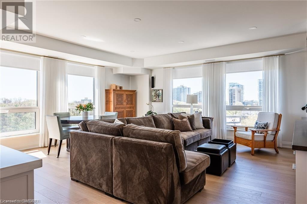 50 Old Mill Road Unit# 704, Oakville, Ontario  L6J 7W1 - Photo 5 - 40606938