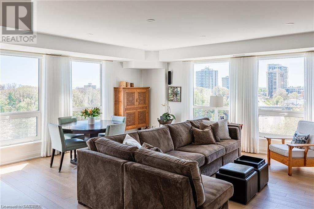 50 Old Mill Road Unit# 704, Oakville, Ontario  L6J 7W1 - Photo 6 - 40606938