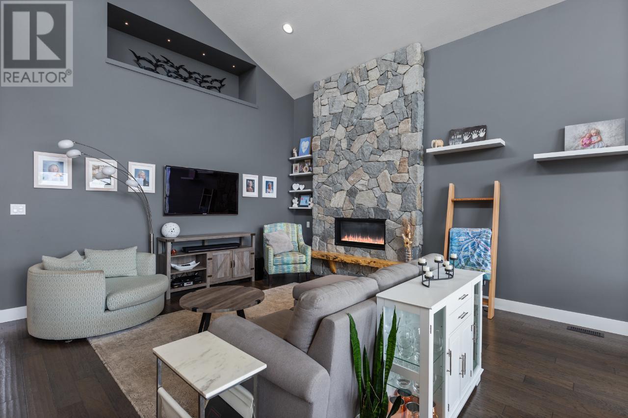 1990 Qu'appelle Blvd, Kamloops, British Columbia  V2E 0C1 - Photo 11 - 179285