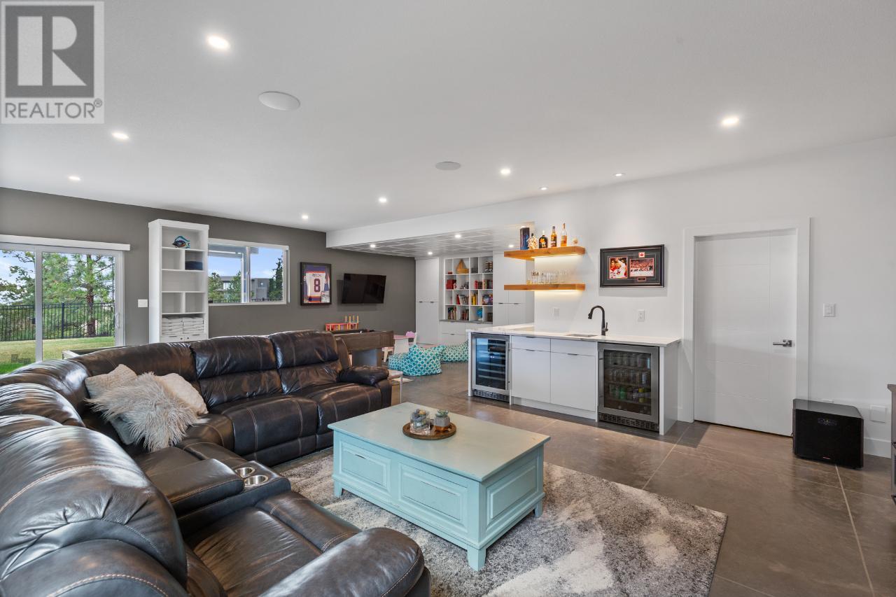 1990 Qu'appelle Blvd, Kamloops, British Columbia  V2E 0C1 - Photo 35 - 179285