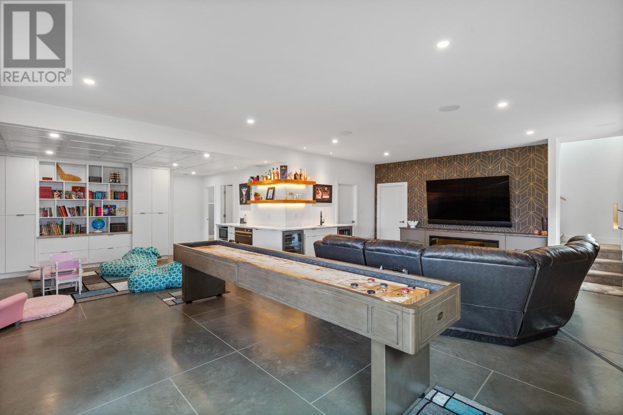 1990 Qu'appelle Blvd, Kamloops, British Columbia  V2E 0C1 - Photo 36 - 179285