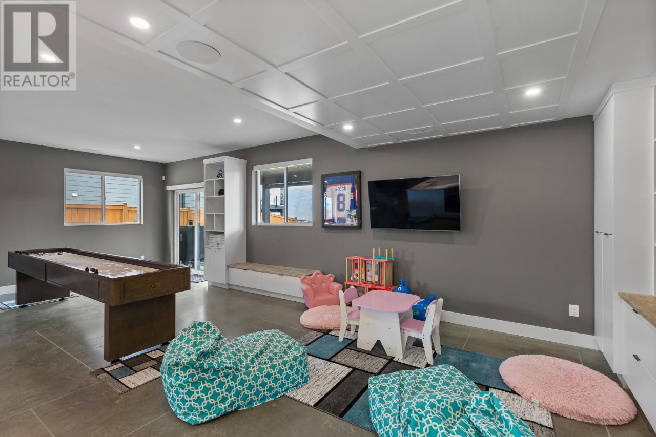1990 Qu'appelle Blvd, Kamloops, British Columbia  V2E 0C1 - Photo 38 - 179285