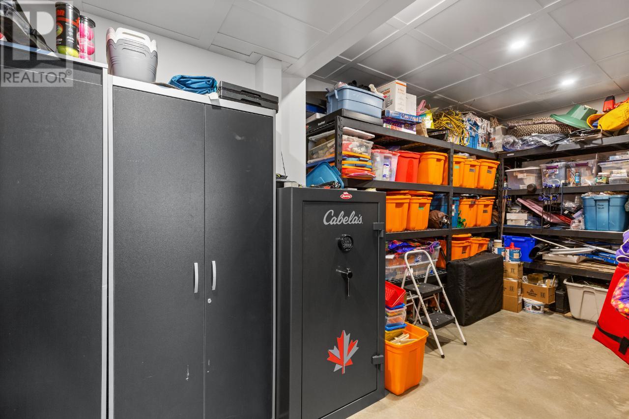 1990 Qu'appelle Blvd, Kamloops, British Columbia  V2E 0C1 - Photo 43 - 179285