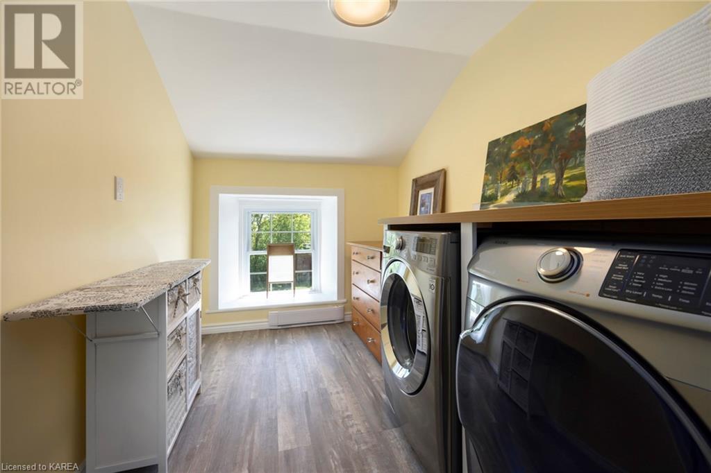 221 Highway 15, Seeleys Bay, Ontario  K0H 2N0 - Photo 35 - 40607153