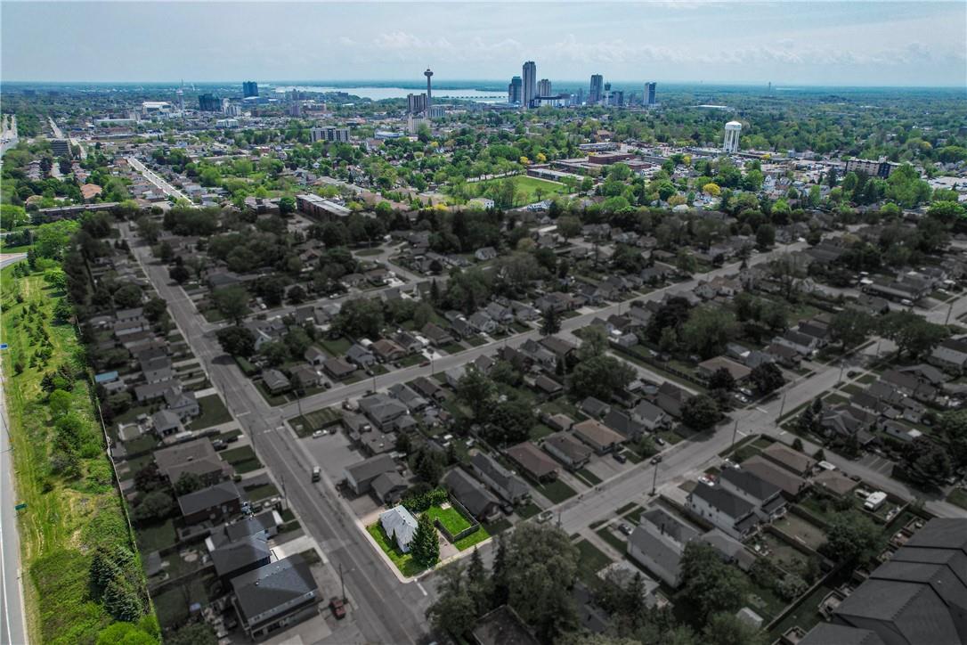 5468 Glenholme Avenue, Niagara Falls, Ontario  L2G 4X9 - Photo 2 - H4194203