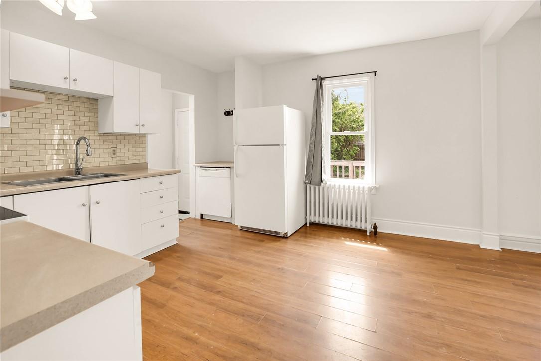 5468 Glenholme Avenue, Niagara Falls, Ontario  L2G 4X9 - Photo 9 - H4194203