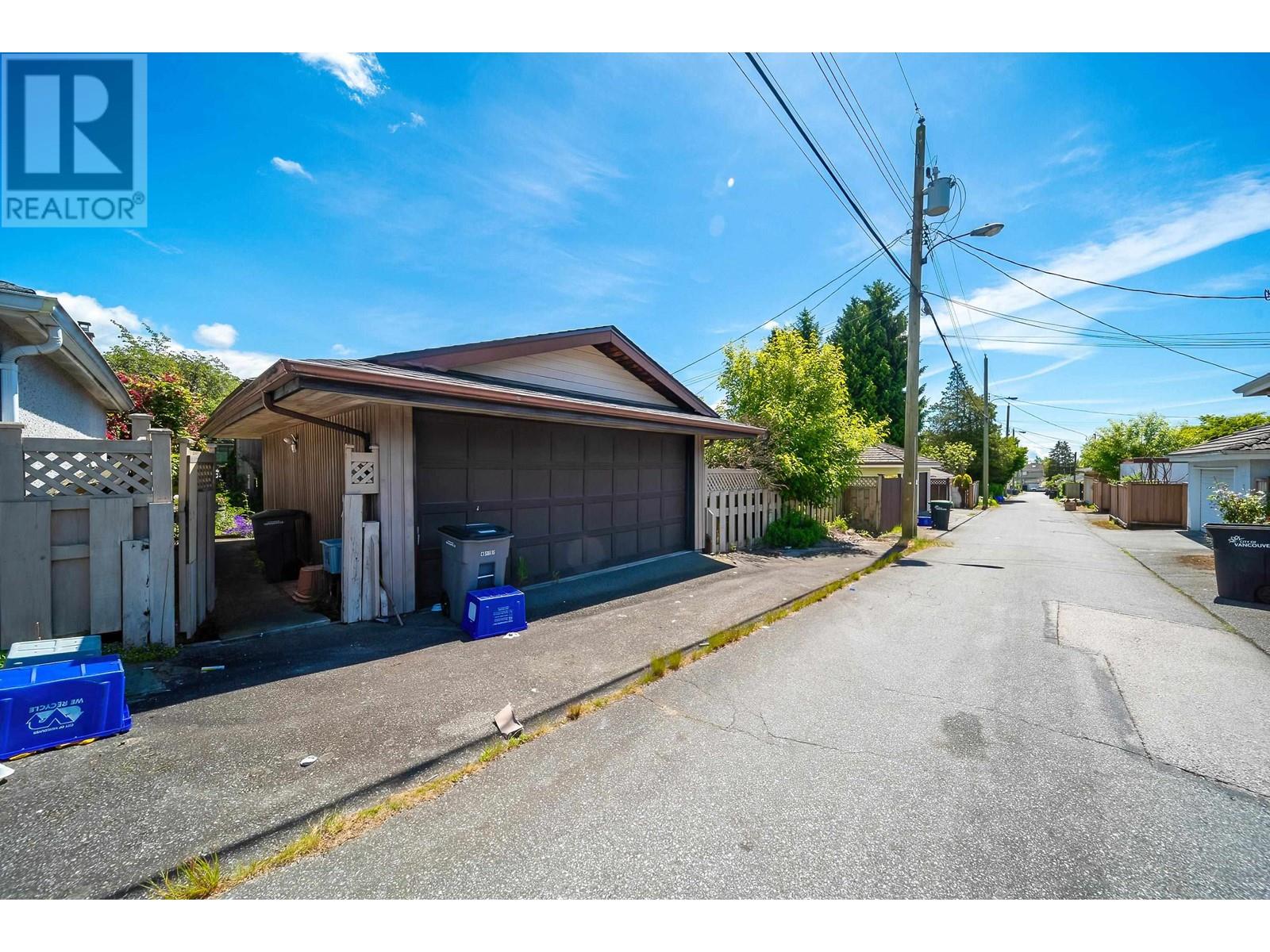 Property at 5535 COLUMBIA STREET image