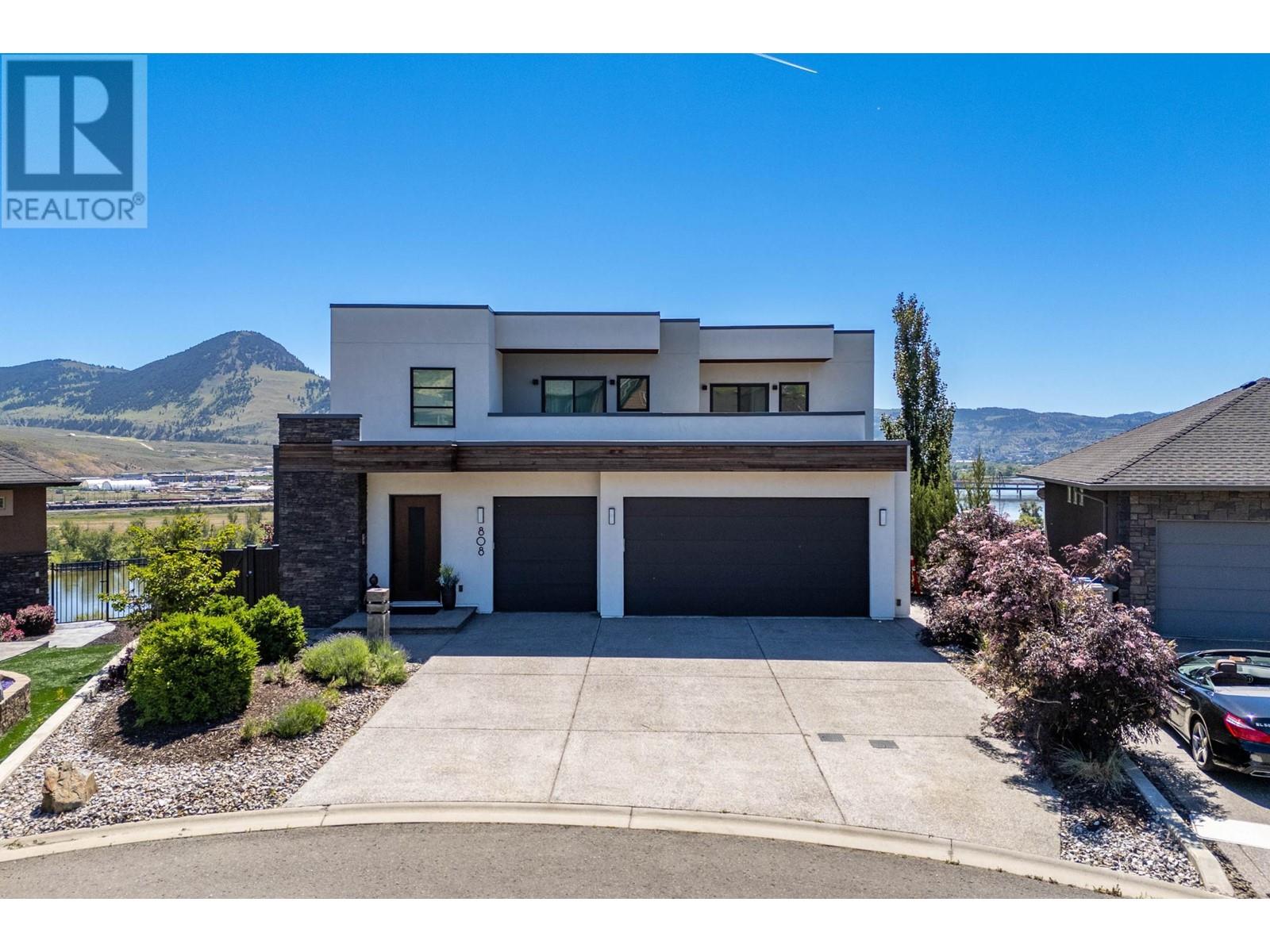 808 CANTLE DRIVE, kamloops, British Columbia