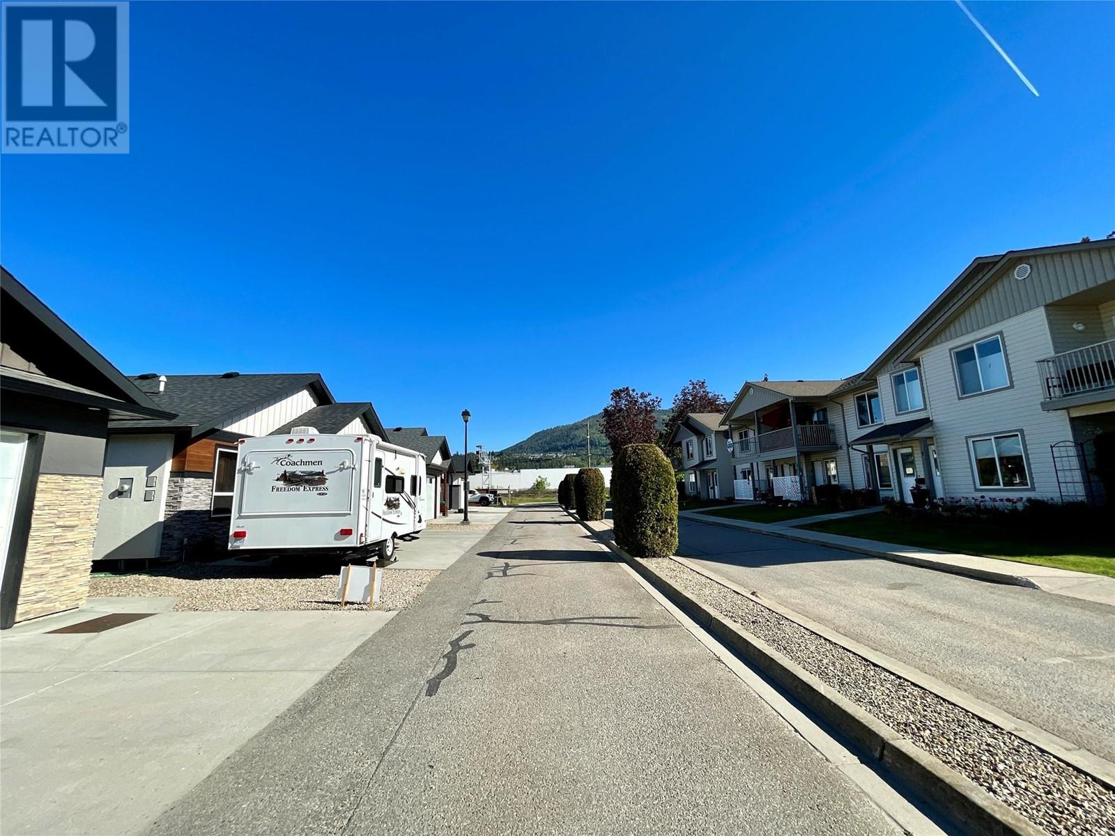151 Beatty Ave NW Avenue NW Unit# 6 Salmon Arm
