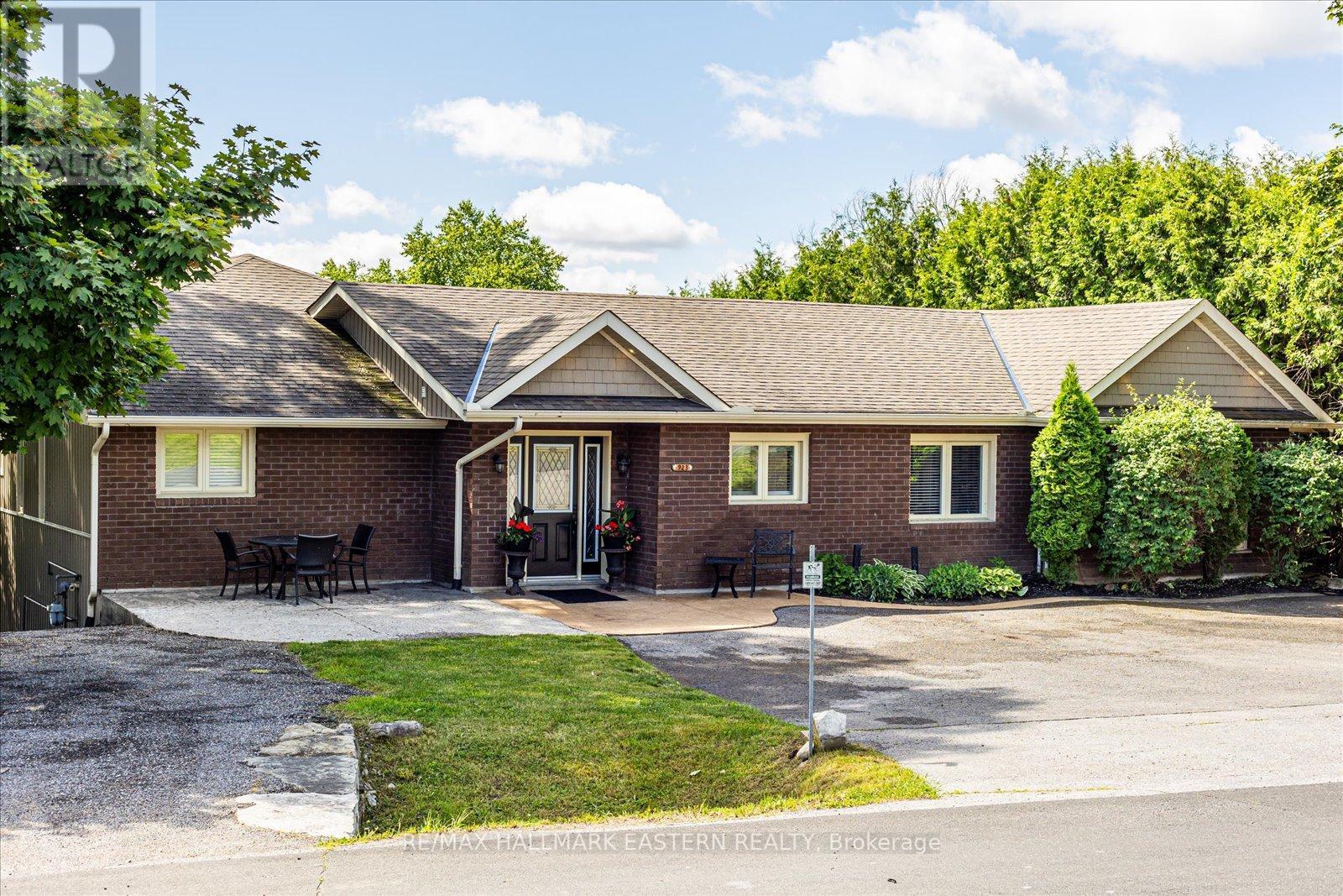 923 Skyline Road, Smith-Ennismore-Lakefield, Ontario  K0L 1T0 - Photo 2 - X8449842