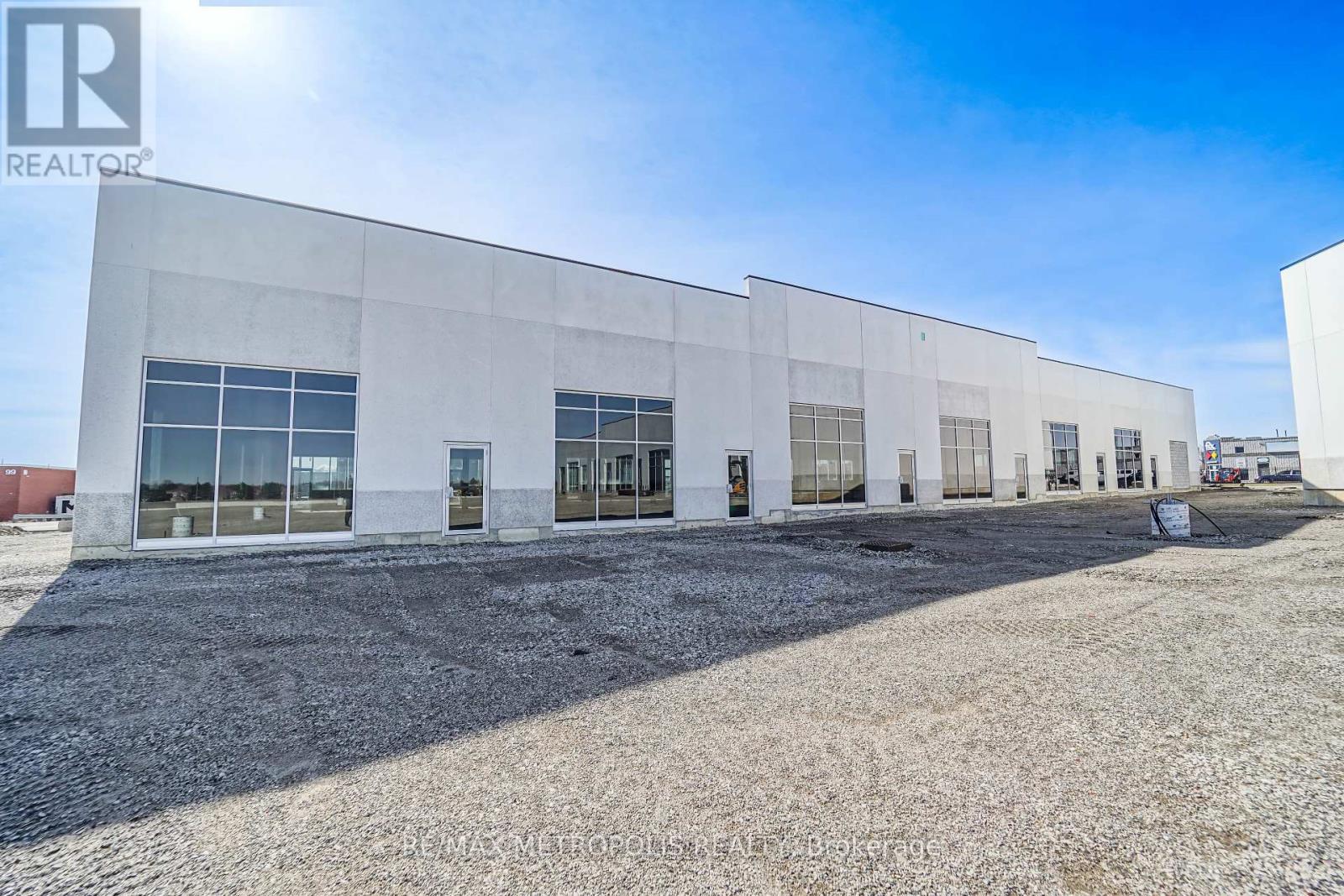 B5 - 95 State Crown Boulevard, Toronto, Ontario  M1V 0A2 - Photo 32 - E8450482