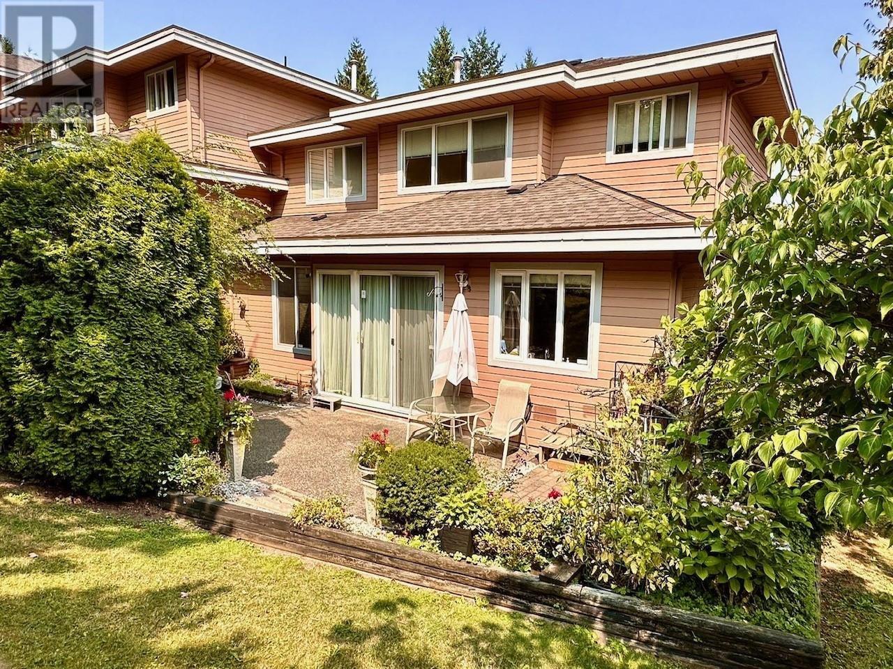 Listing Picture 19 of 21 : 12 5237 OAKMOUNT CRESCENT, Burnaby / 本拿比 - 魯藝地產 Yvonne Lu Group - MLS Medallion Club Member