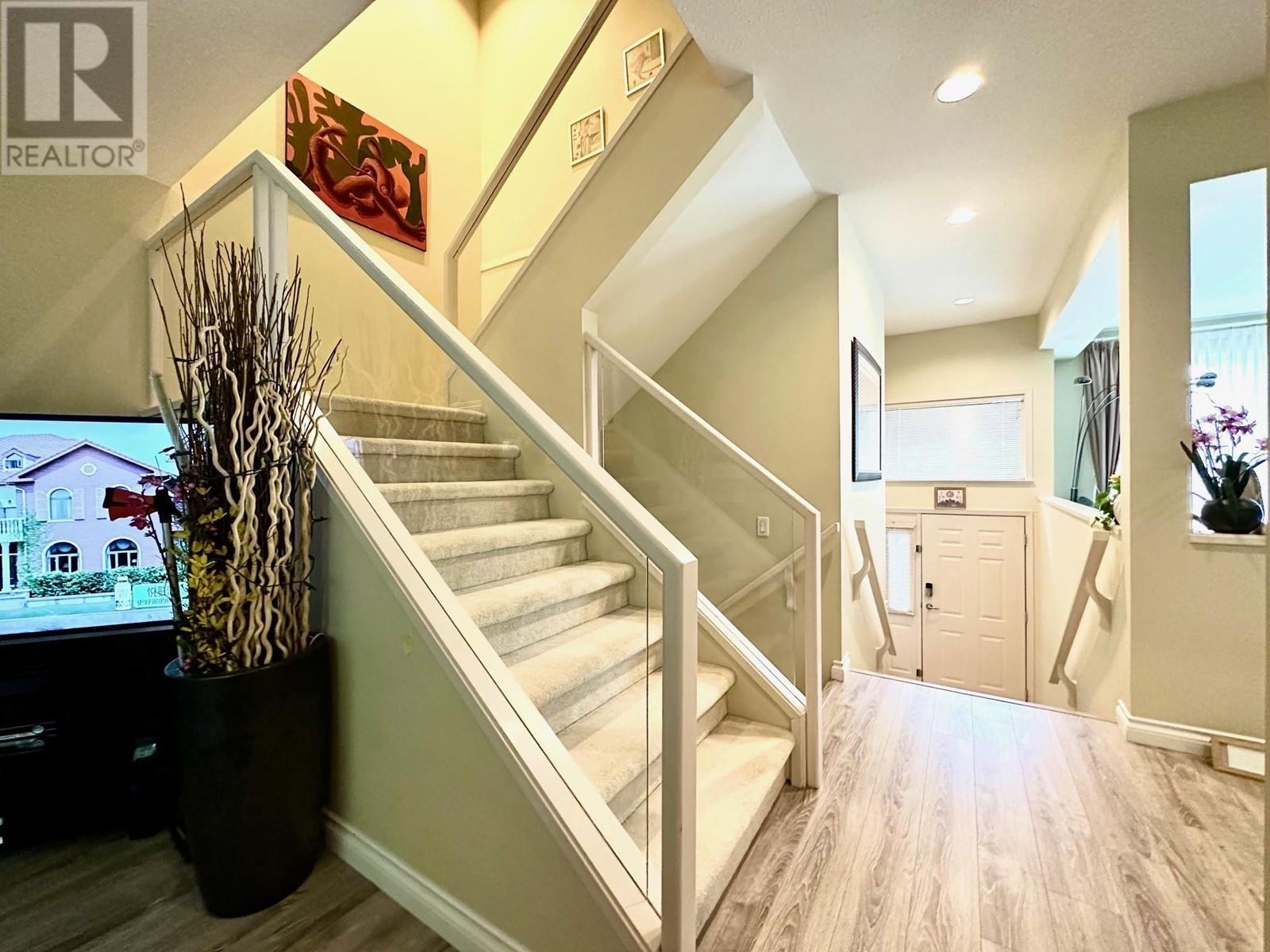 12 5237 Oakmount Crescent, Burnaby, British Columbia  V5H 4S6 - Photo 3 - R2895885