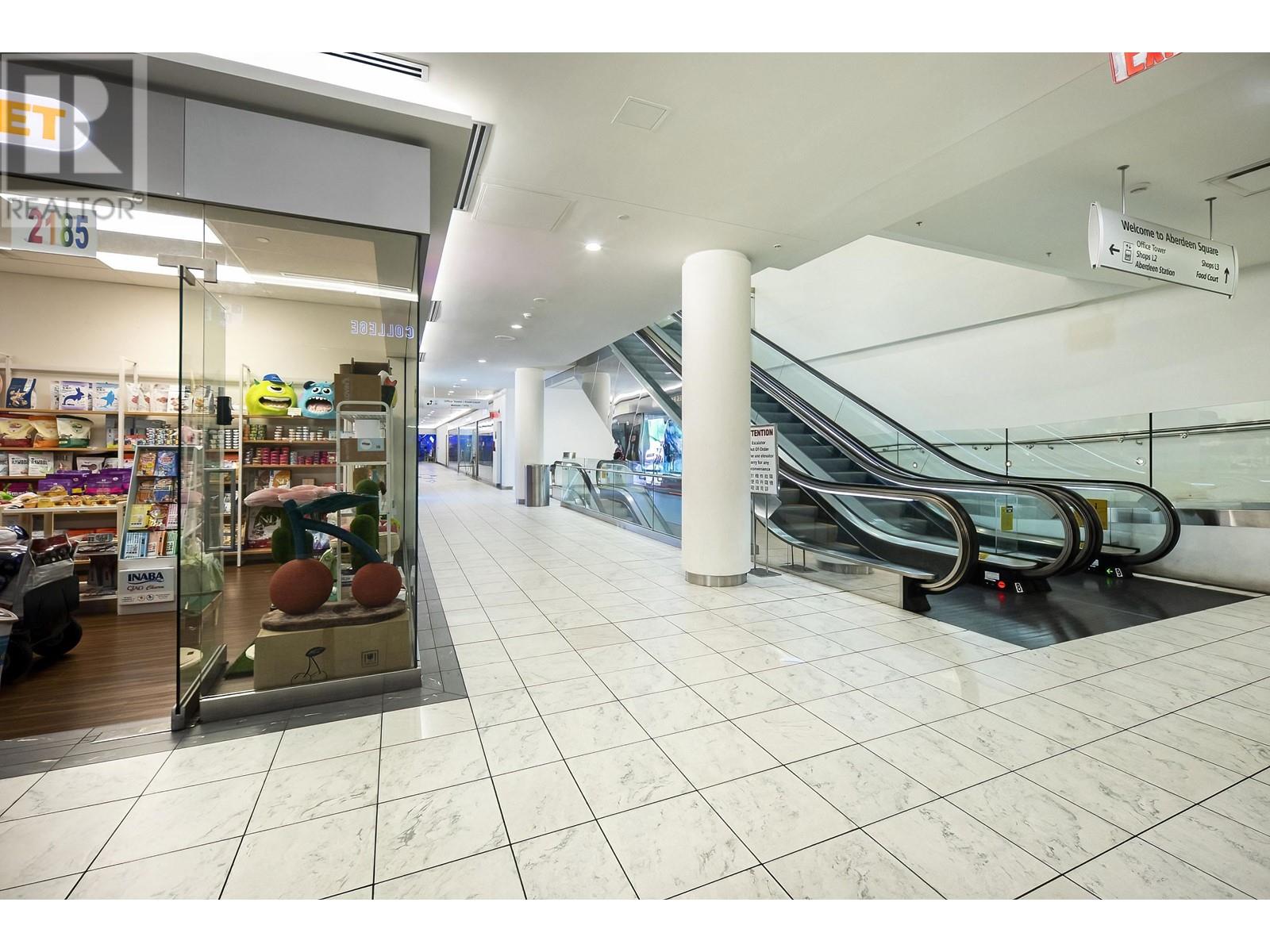 Property at 2185 4000 NO. 3 ROAD image 3