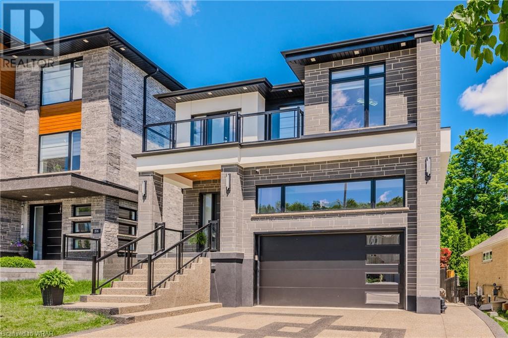 320 Otterbein Road, Kitchener, Ontario  N2B 0A7 - Photo 2 - 40607550