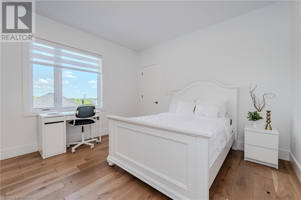 320 Otterbein Road, Kitchener, Ontario  N2B 0A7 - Photo 23 - 40607550