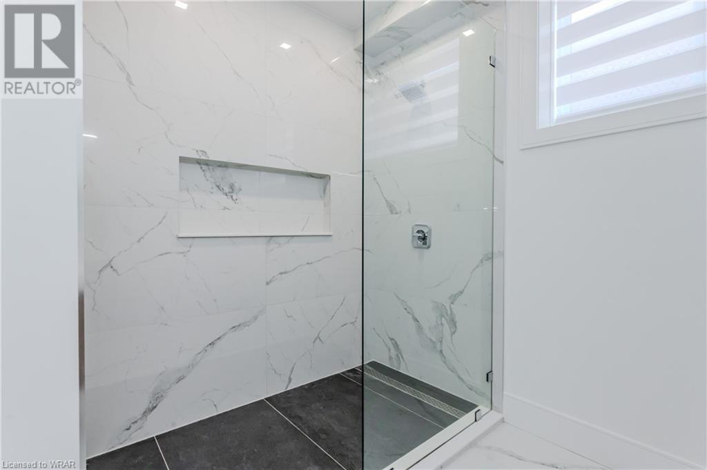 320 Otterbein Road, Kitchener, Ontario  N2B 0A7 - Photo 40 - 40607550