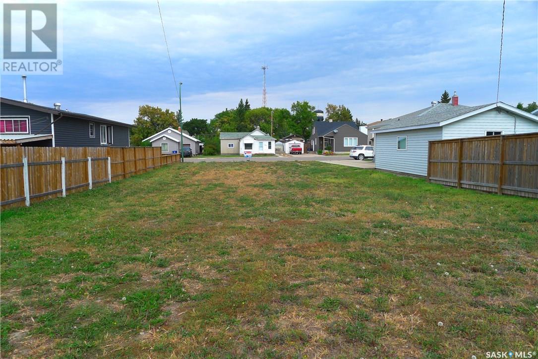310 6th AVENUE W, Biggar, Saskatchewan