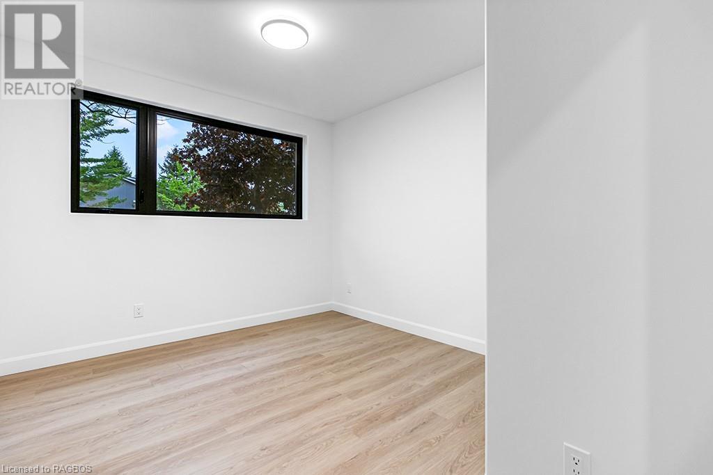 535 Isaac Street Unit# 101, South Bruce Peninsula, Ontario  N0H 2T0 - Photo 16 - 40596604