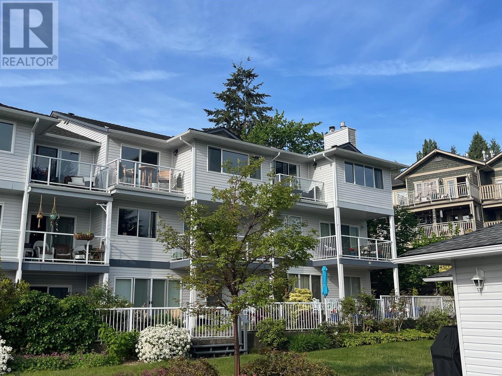 41 696 Trueman Road, Gibsons, British Columbia  V0N 1V8 - Photo 1 - R2856326