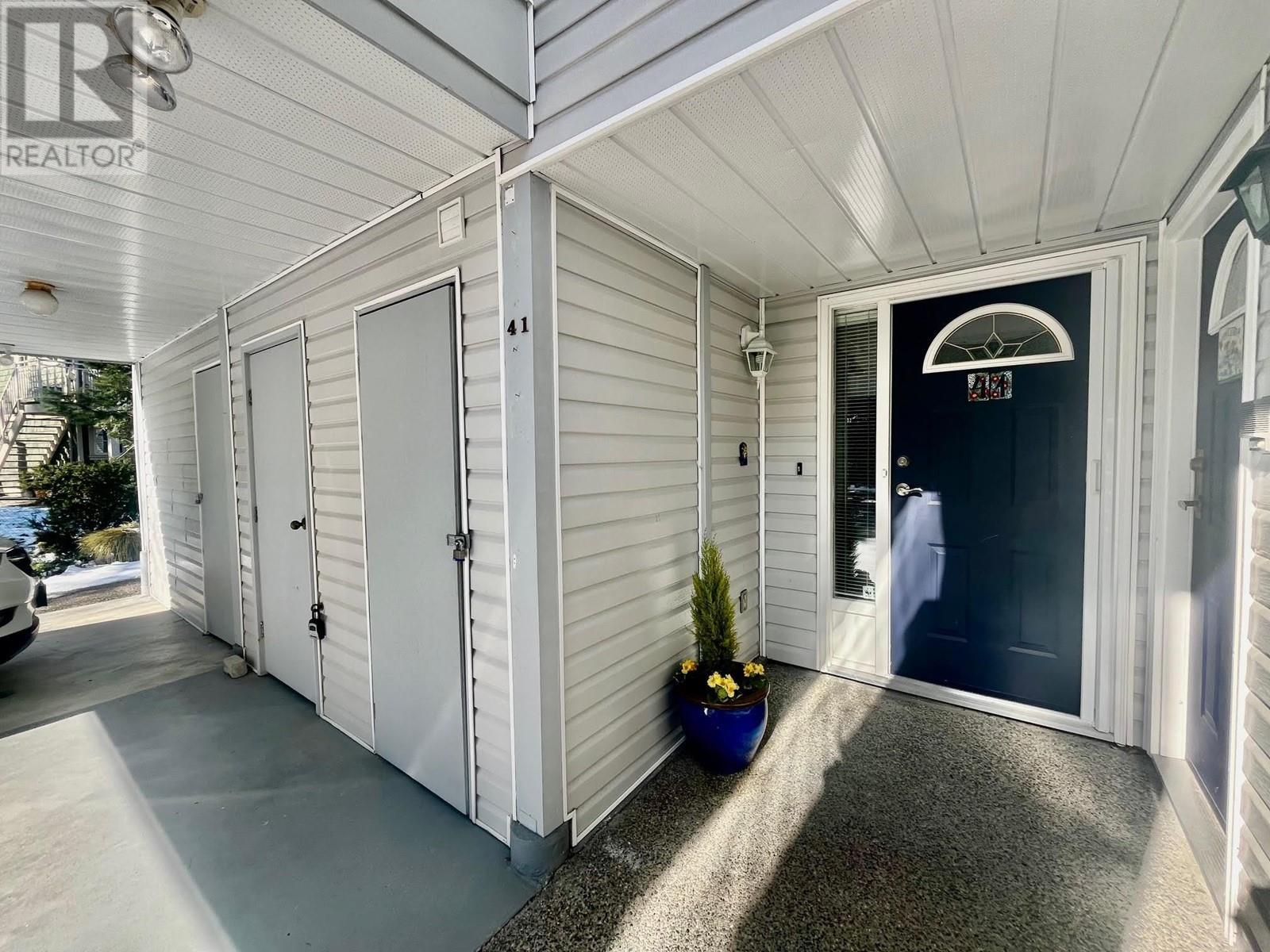 41 696 Trueman Road, Gibsons, British Columbia  V0N 1V8 - Photo 9 - R2856326