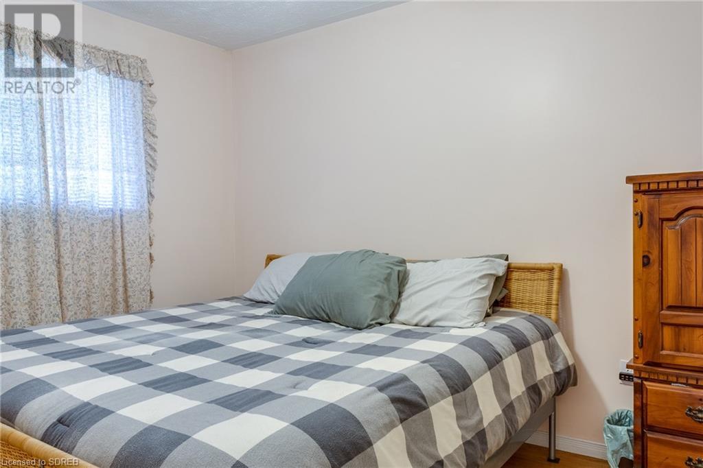 24 Hillcrest Avenue, Simcoe, Ontario  N3Y 4K6 - Photo 12 - 40607358