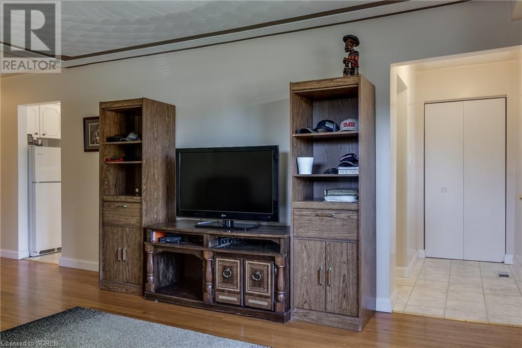 24 Hillcrest Avenue, Simcoe, Ontario  N3Y 4K6 - Photo 7 - 40607358