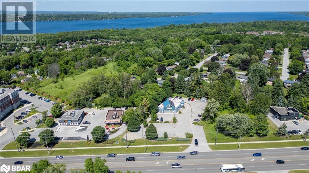 374 Yonge Street, Barrie, Ontario  L4N 4C8 - Photo 4 - 40606430