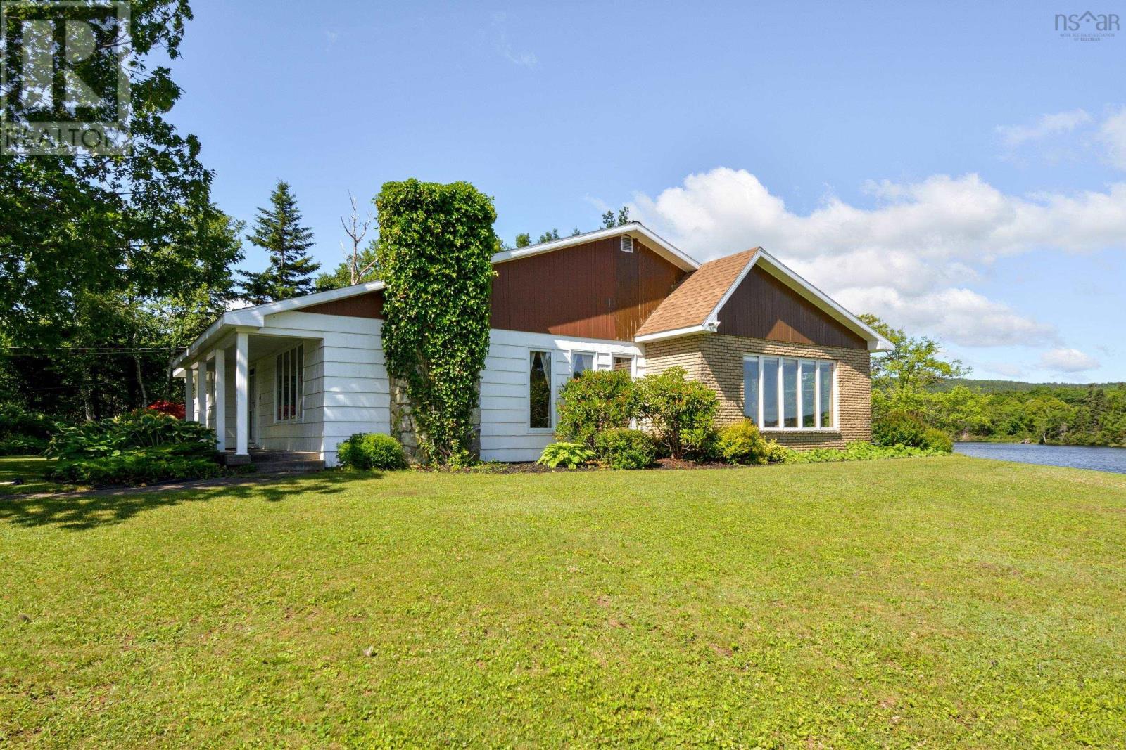 1900 Kings Road, Sydney River, Nova Scotia  B1P 6H1 - Photo 1 - 202411283