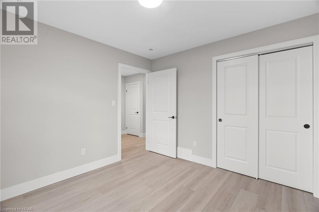 135 Victoria Avenue E, Crediton, Ontario  N0M 1M0 - Photo 8 - 40603760