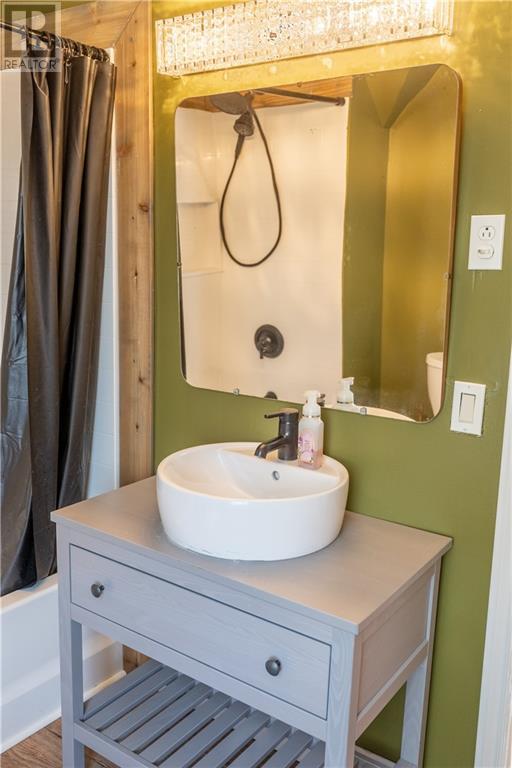 27 Elm Street, Cornwall, Ontario  K6J 1E6 - Photo 7 - 1398321