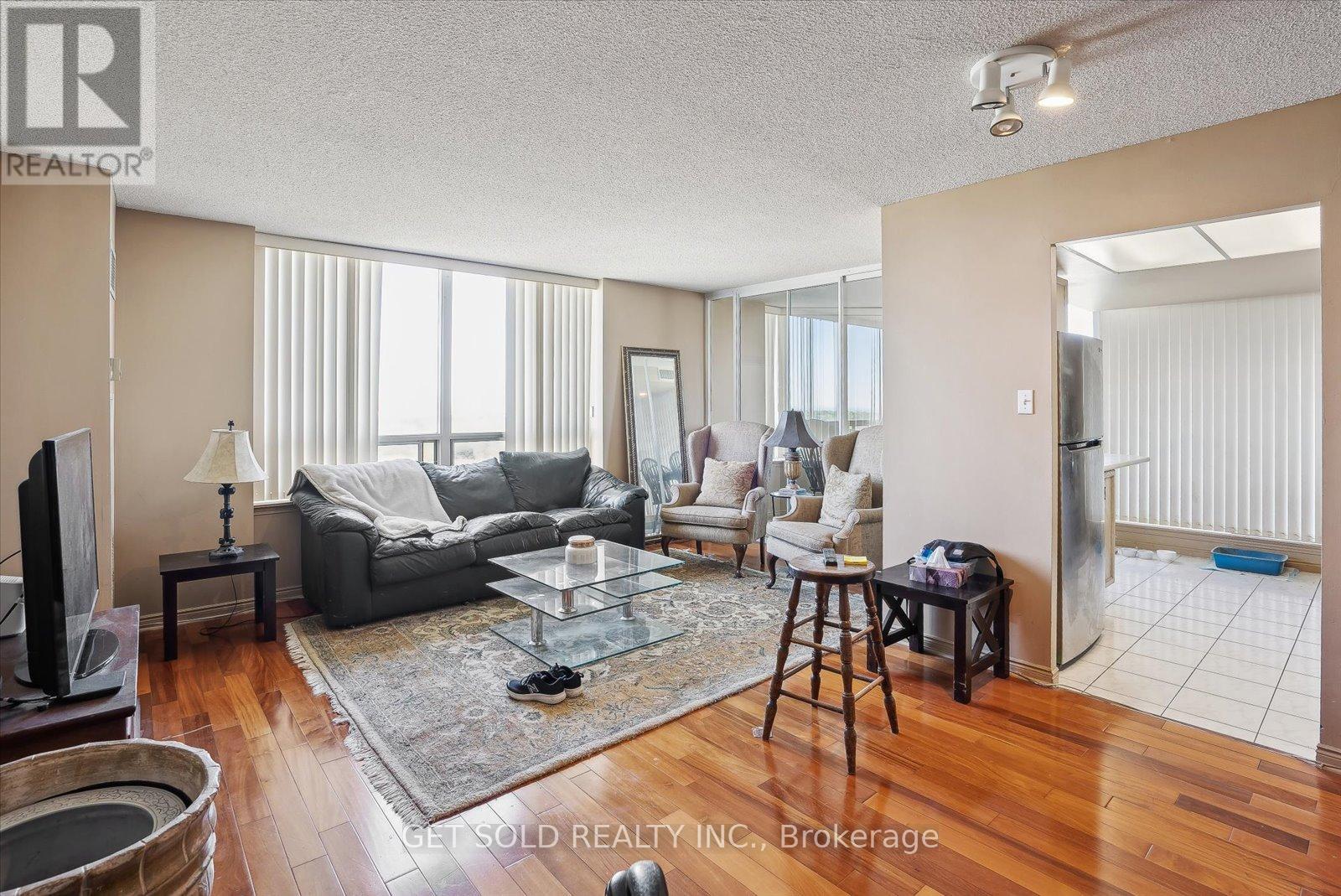 1681 - 1 Greystone Walk Drive, Toronto, Ontario  M1K 5J3 - Photo 2 - E8369060